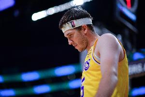 文班VS亚历山大！MVP前三在分区决赛打抢七 82年伯德J博士后首对